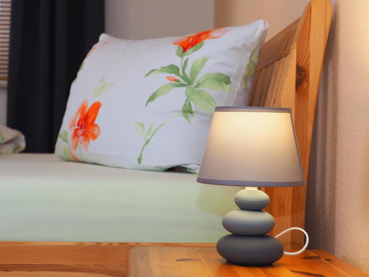 Ferienwohnung "Sonnenblick" 제바트헤링스도르프 외부 사진